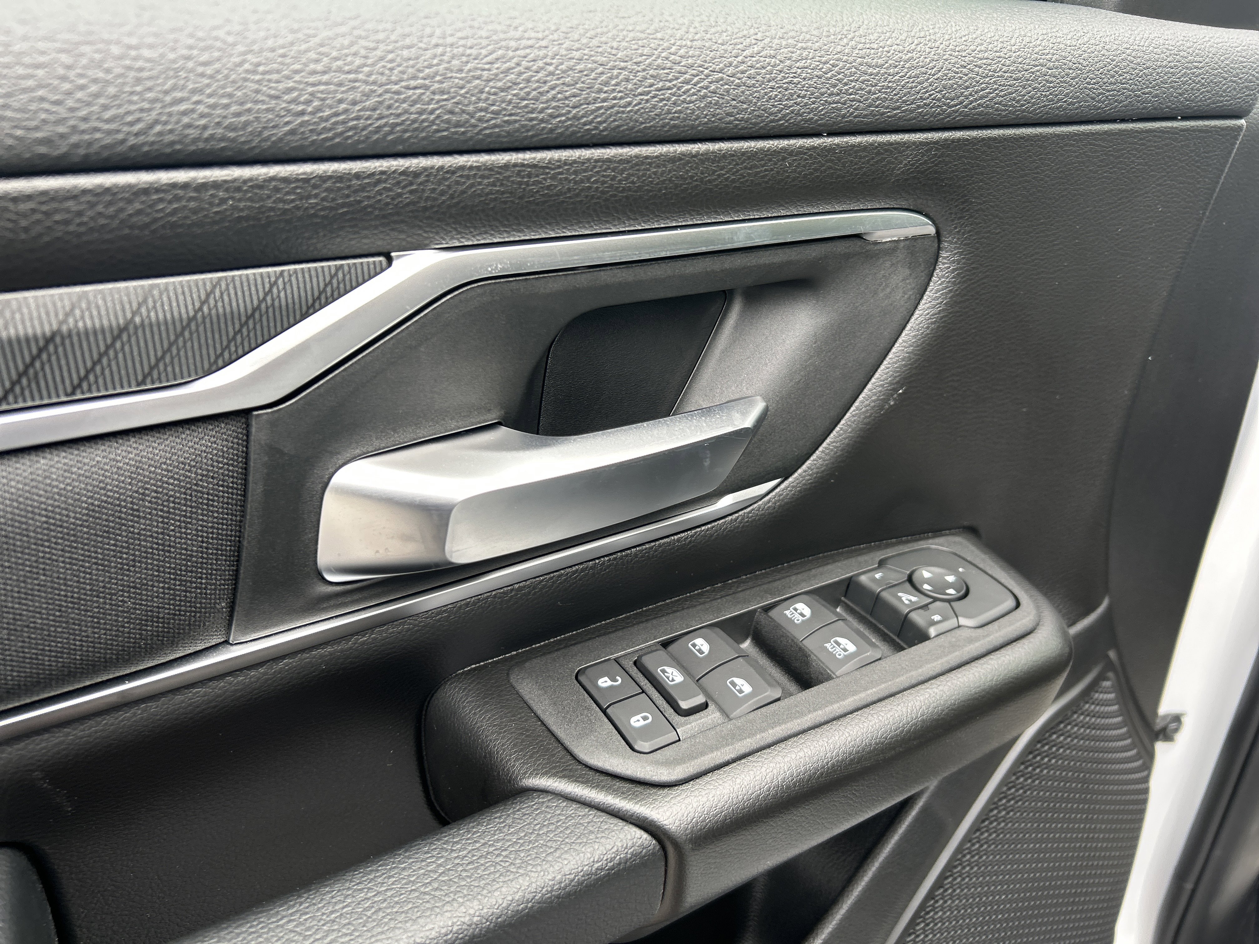 New 2026 RAM 1500 Big Horn w/ Night Edition image 12