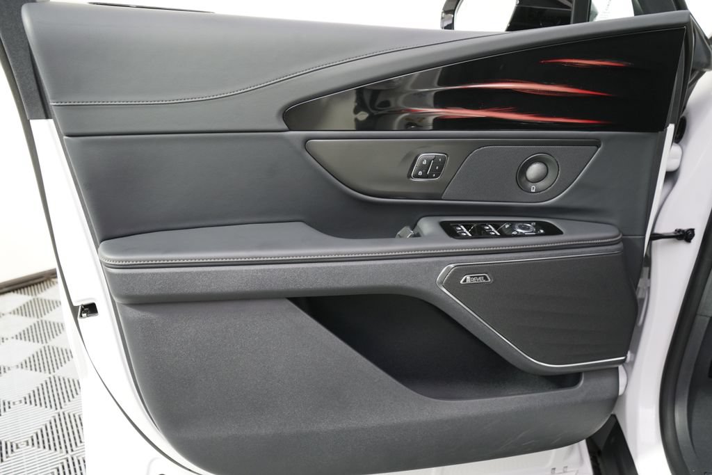 New 2026 Lincoln Nautilus Premier w/ Equipment Group 102A AWD/4WD image 22