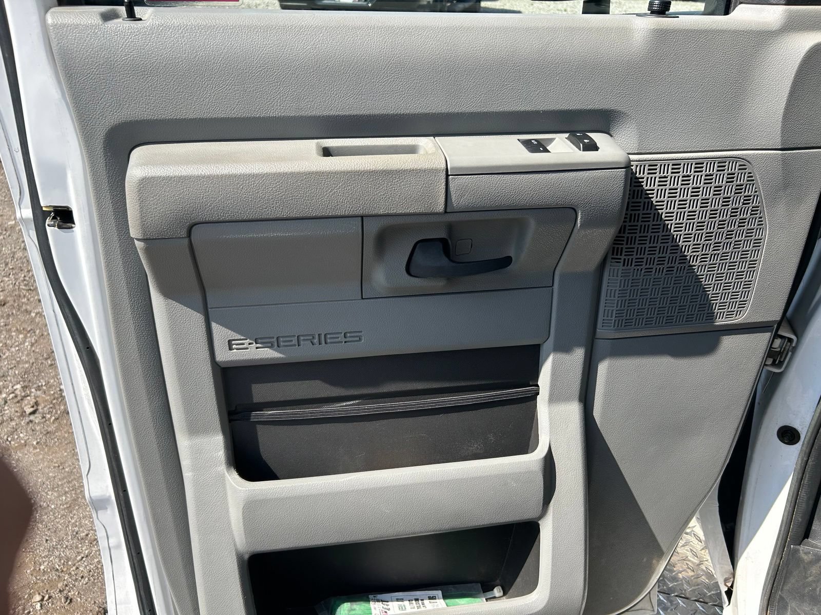 Used 2017 Ford E-350 and Econoline 350 Super Duty w/ Motorhome Prep Package RWD image 12