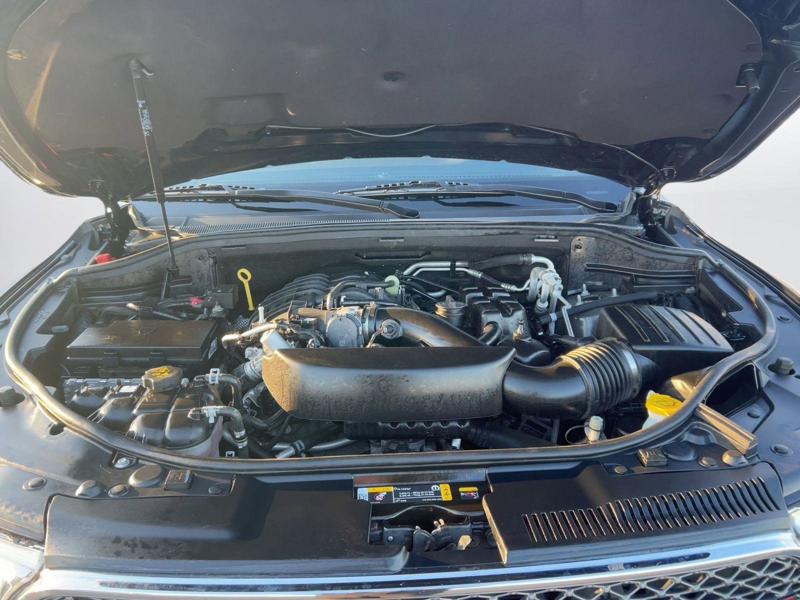 Used 2023 Dodge Durango SXT image 24