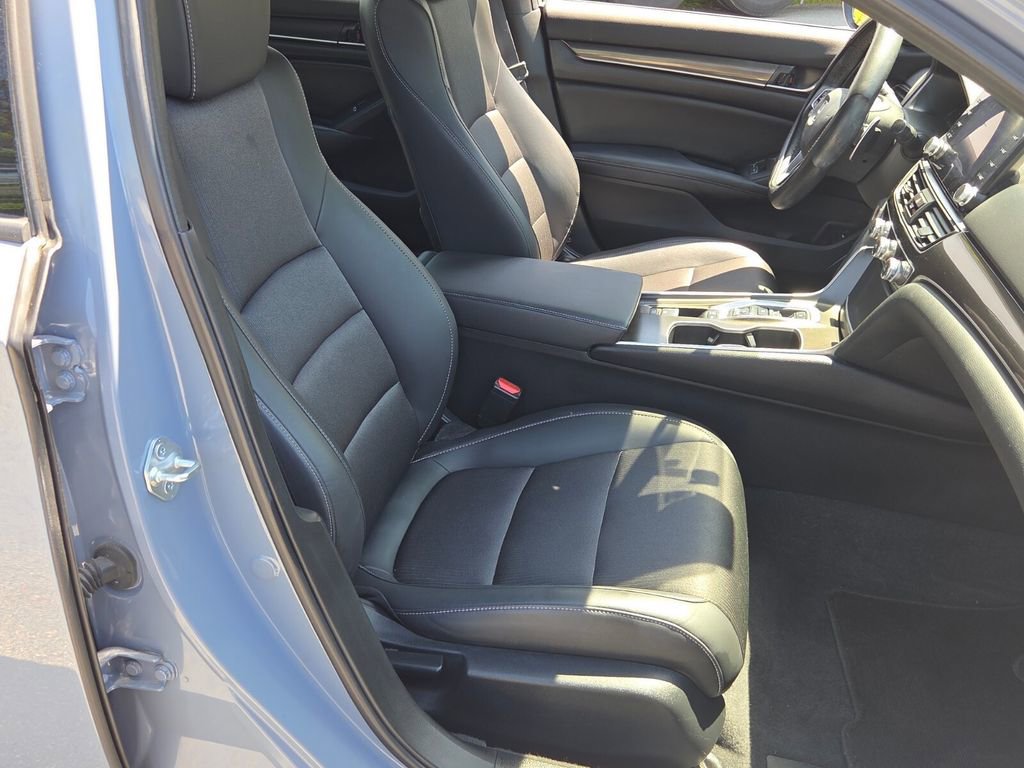 Used 2022 Honda Accord Sport image 15
