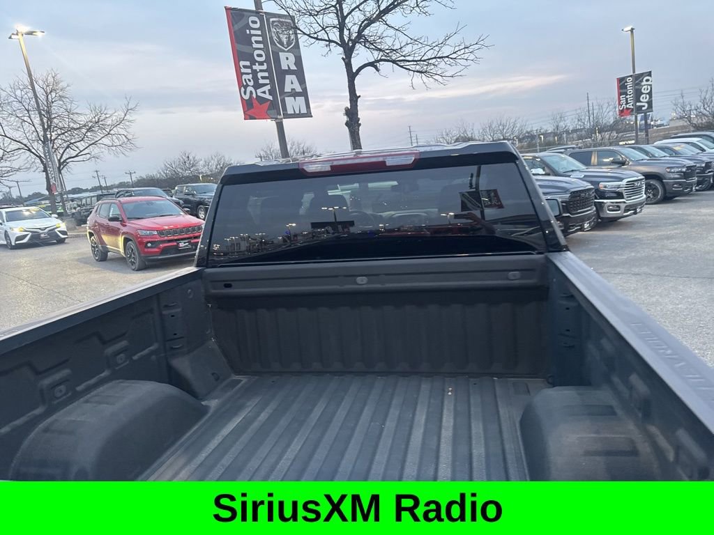 Used 2024 Chevrolet Silverado 1500 Custom image 7