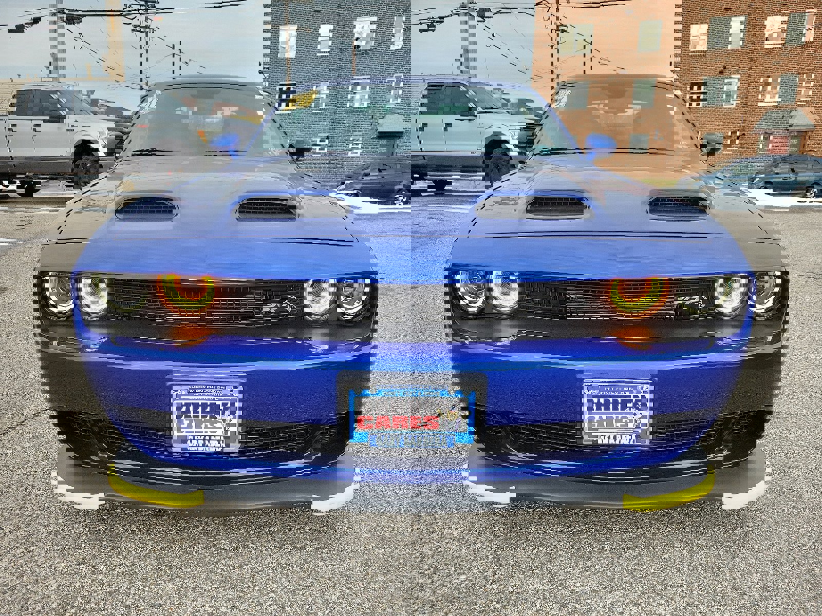 Used 2020 Dodge Challenger SRT Hellcat image 2