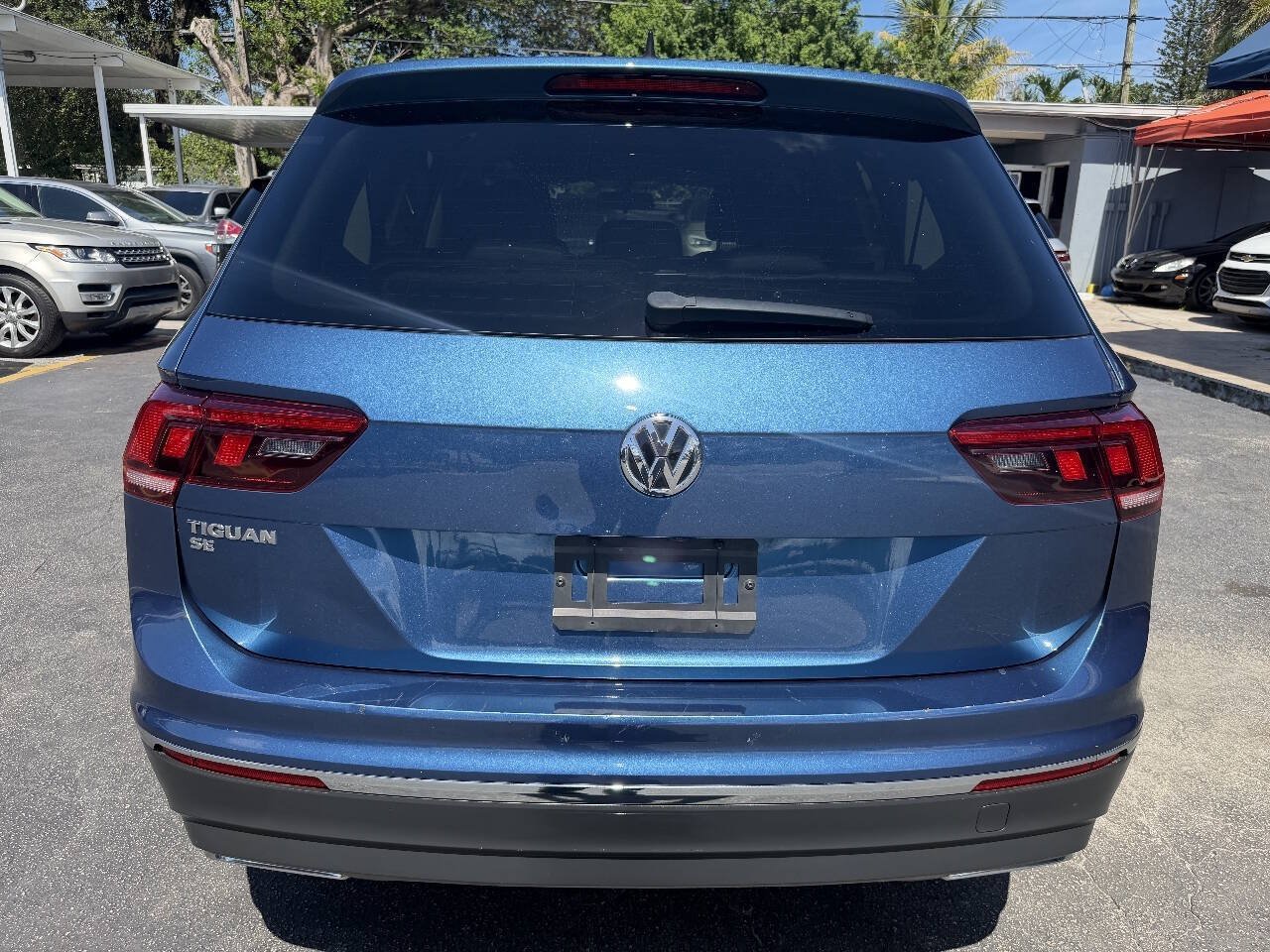 Used 2020 Volkswagen Tiguan SE FWD image 7