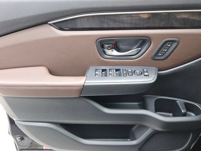 Certified 2024 Honda Pilot Elite image 27
