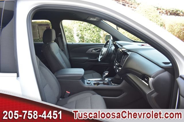 Used 2023 Chevrolet Traverse LT FWD image 28