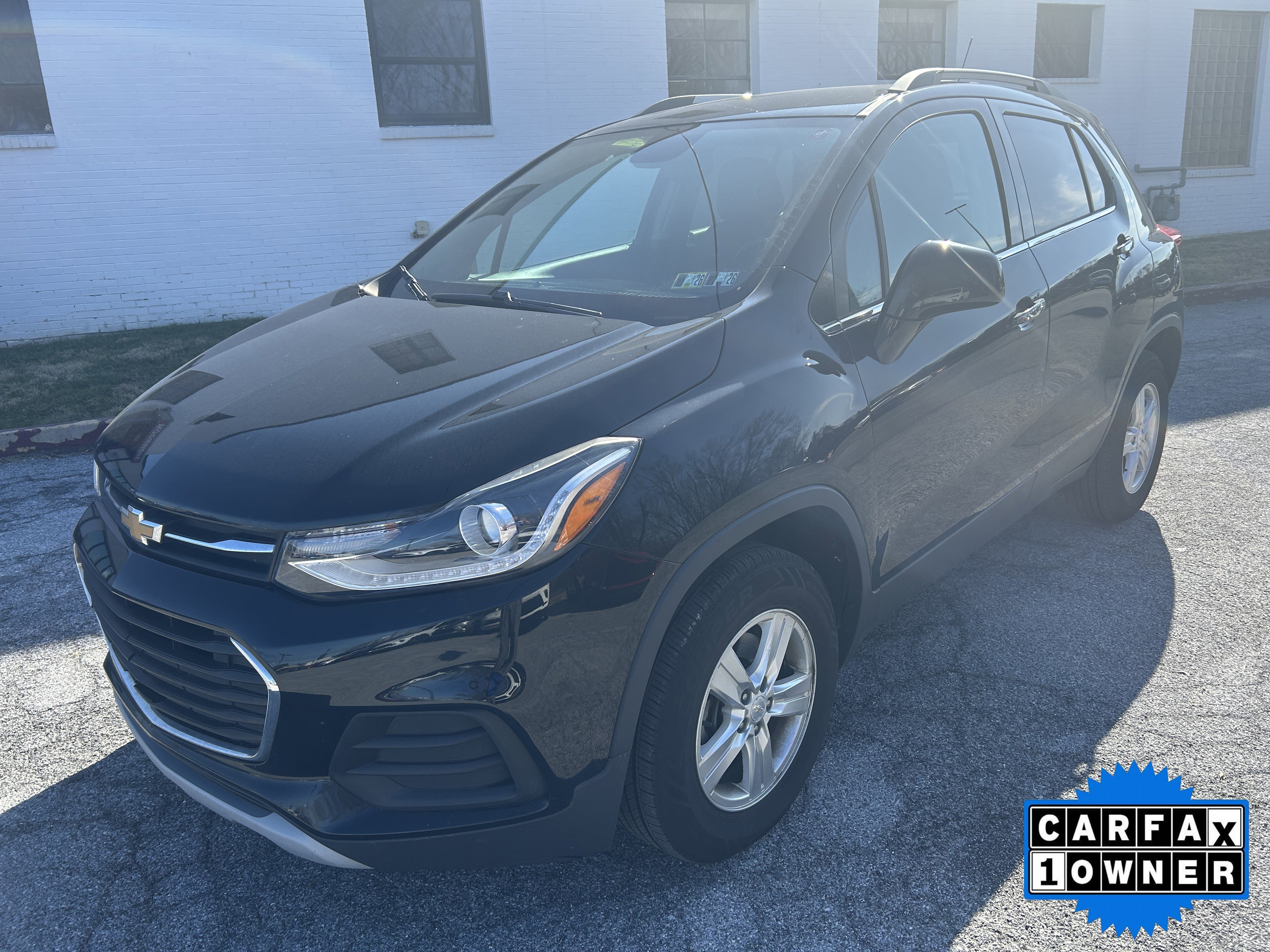 Used 2019 Chevrolet Trax LT w/ LT Convenience Package image 8