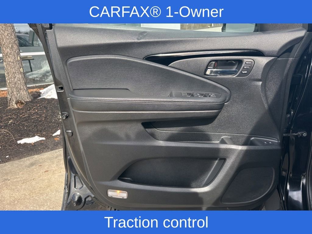 Used 2018 Honda Pilot Touring image 14
