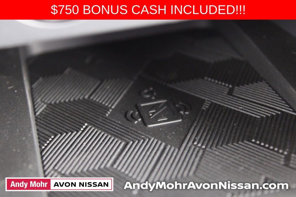 New 2025 Nissan Versa SV w/ Trunk Package image 24