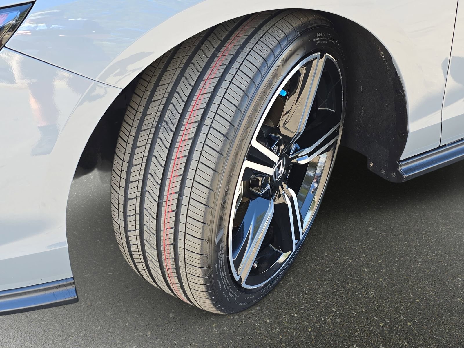 Certified 2024 Honda Accord Sport image 31