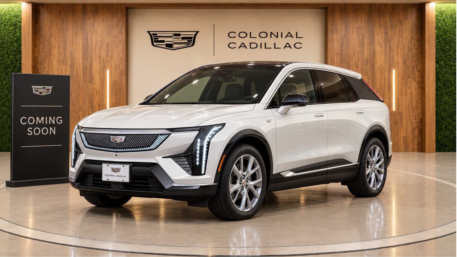 Used 2025 Cadillac Optiq Luxury 2 AWD/4WD image 1