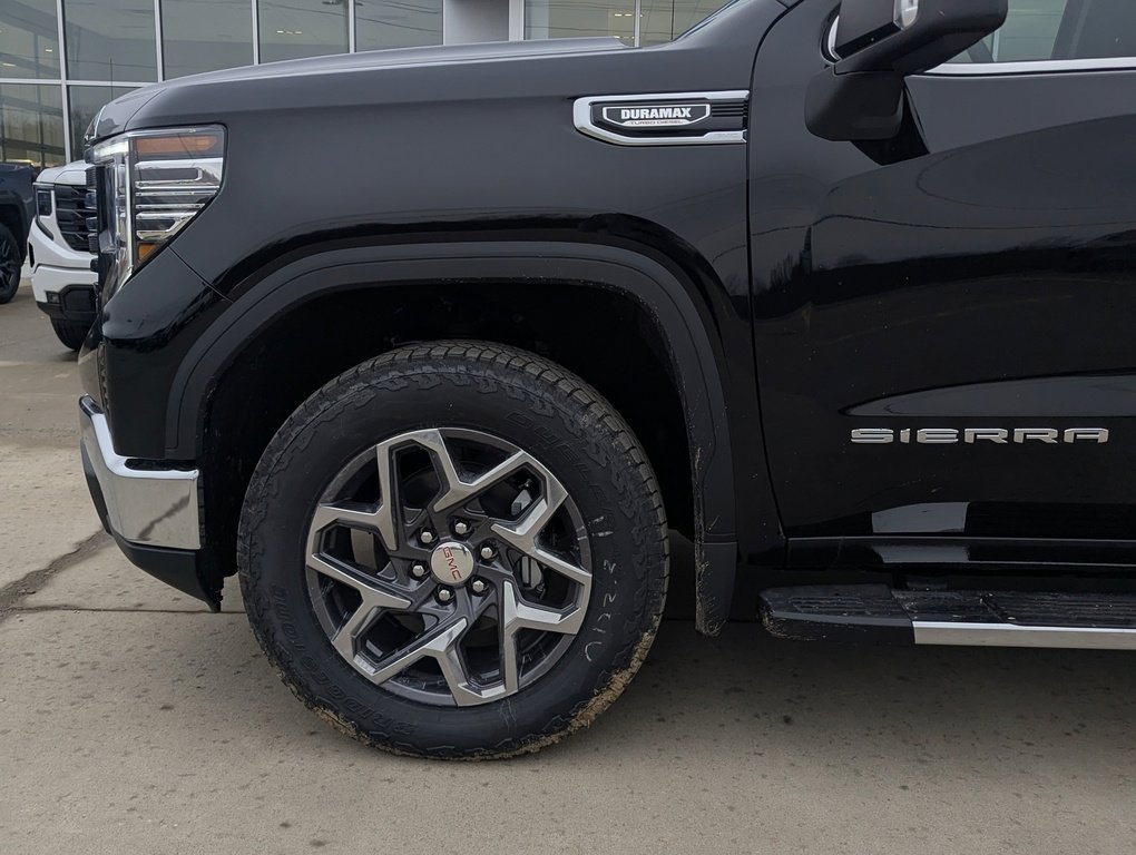 New 2026 GMC Sierra 1500 SLT w/ SLT Premium Package image 10