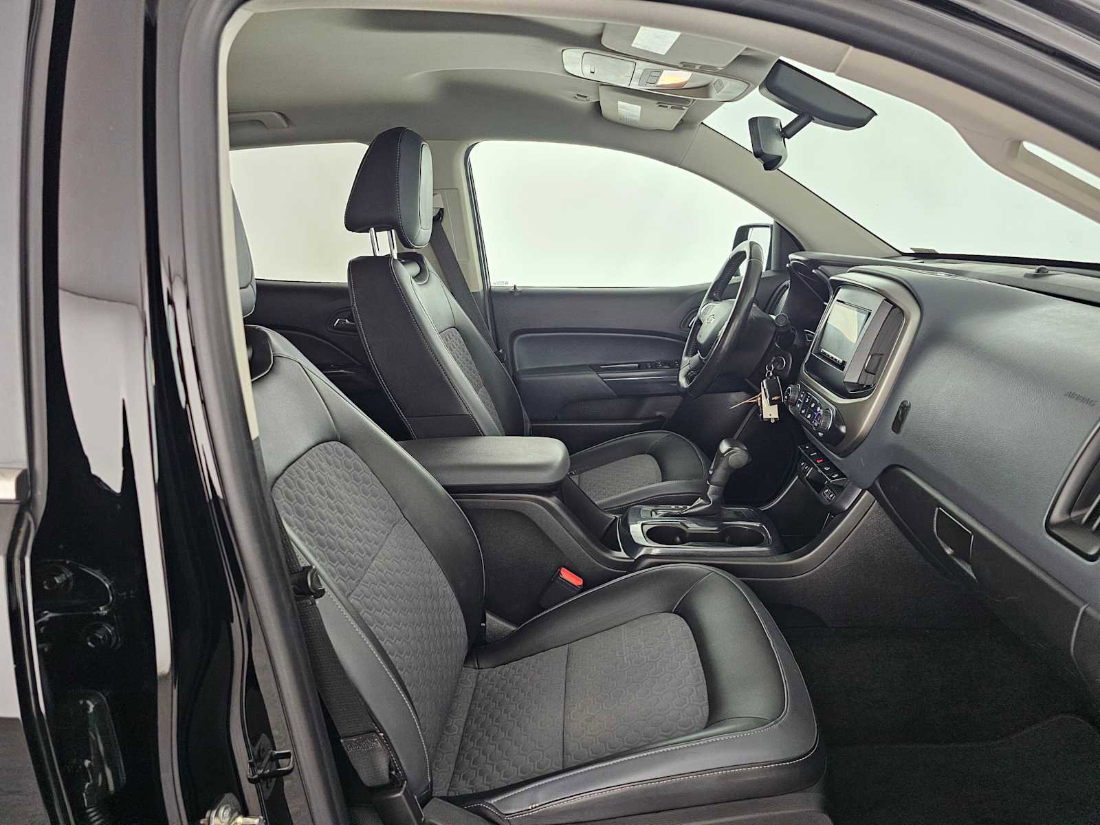 Used 2015 Chevrolet Colorado Z71 image 10