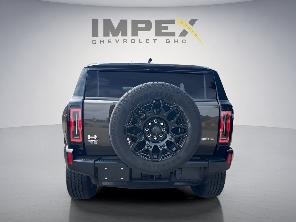 Used 2024 GMC Hummer EV 2X AWD/4WD image 4