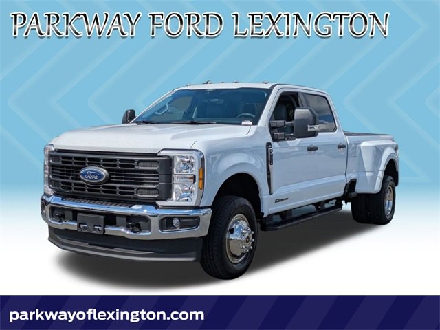 New 2026 Ford F350 XL image 1