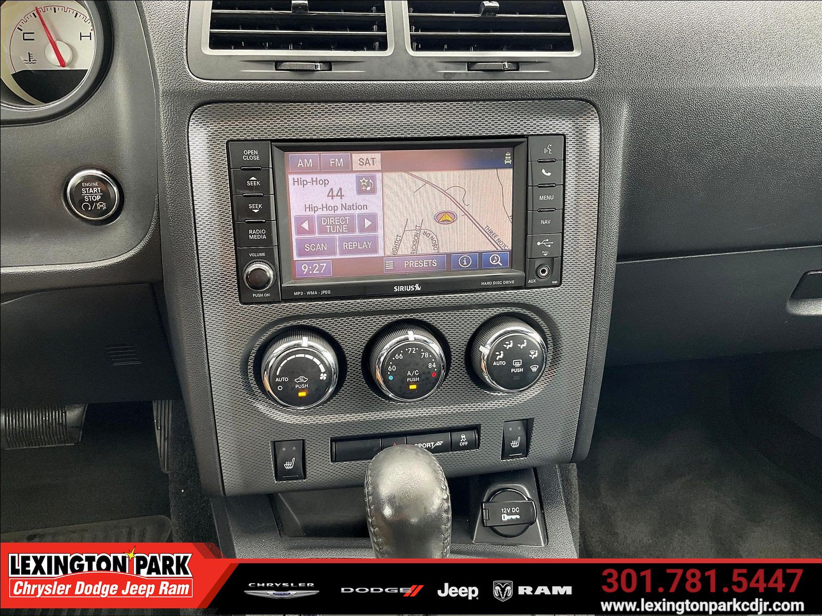 Used 2014 Dodge Challenger R/T RWD image 14