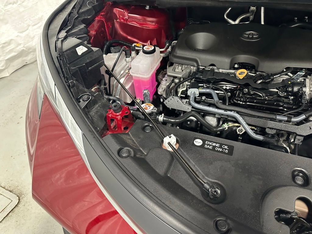 Used 2025 Toyota Sienna XLE image 71