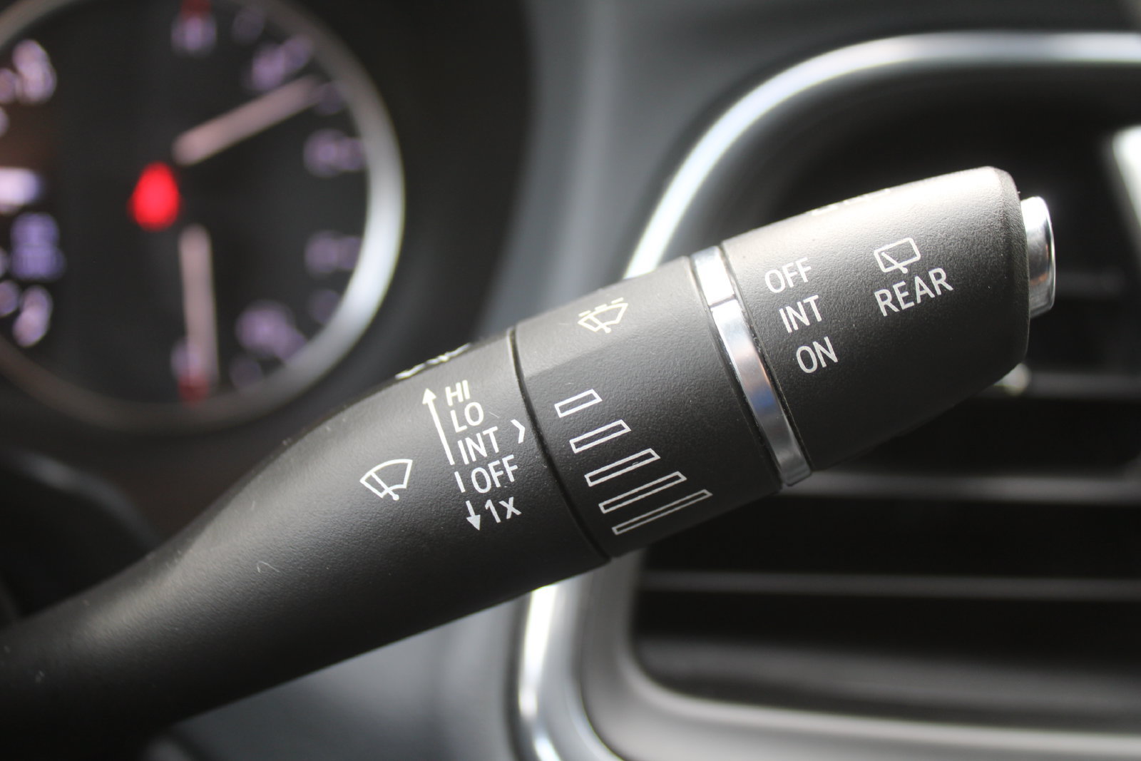 Used 2022 Buick Enclave Premium FWD image 41
