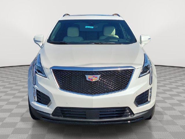 New 2026 Cadillac XT5 Sportv w/ LPO, Floor Liner Package AWD/4WD image 2