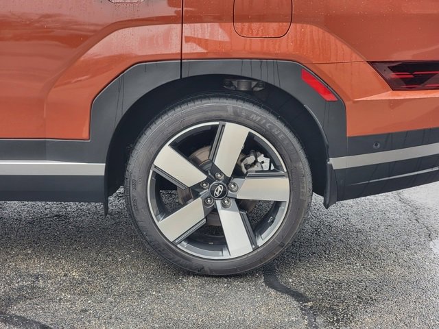 Used 2024 Hyundai Santa Fe Limited image 12