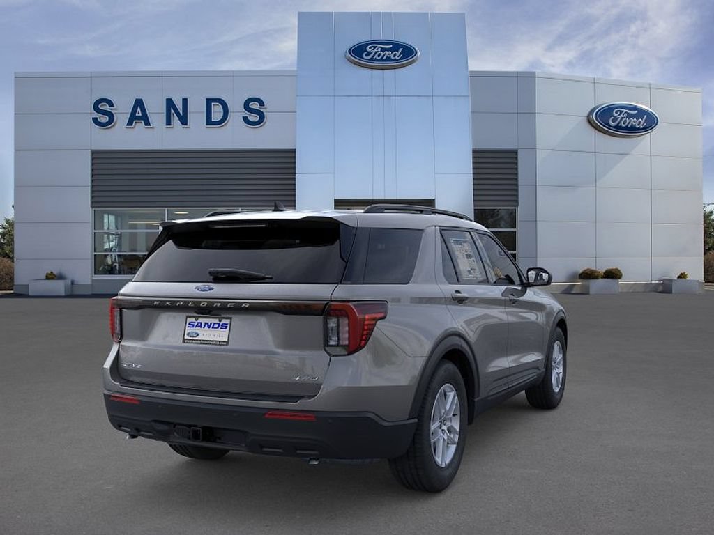 New 2026 Ford Explorer Active AWD/4WD image 8