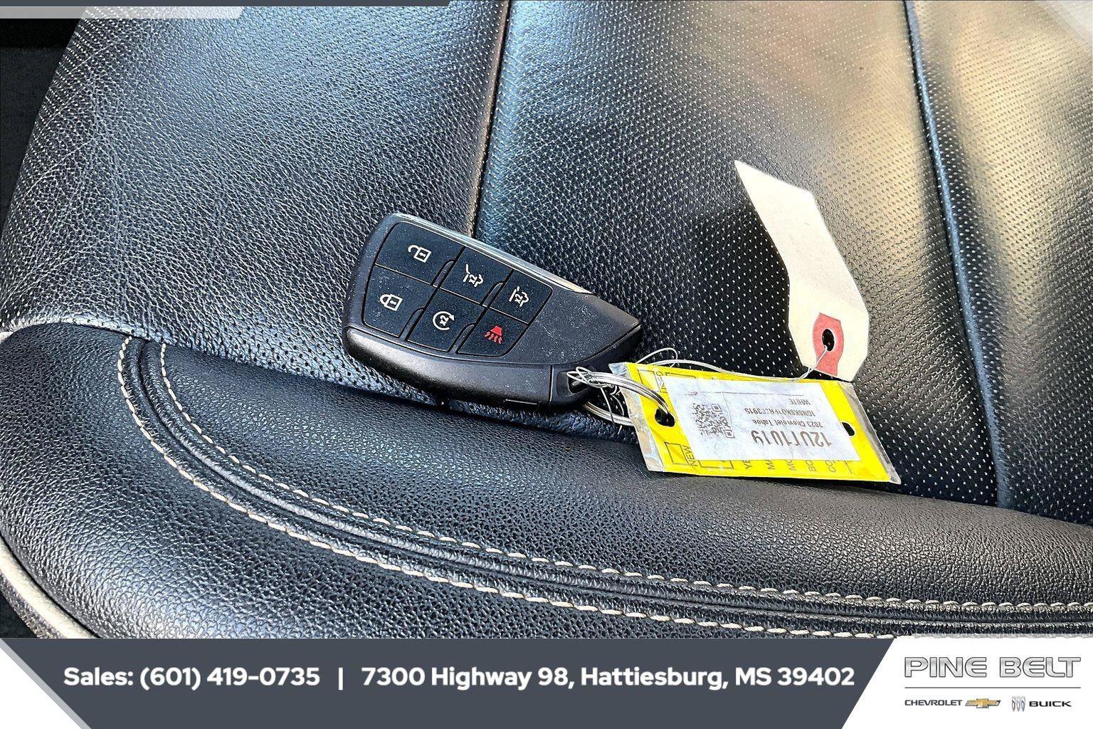 Used 2023 Chevrolet Tahoe Premier AWD/4WD image 9