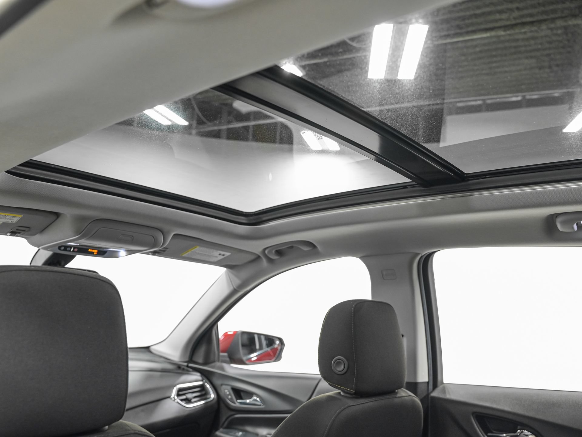 Used 2019 Chevrolet Equinox LT AWD/4WD image 27