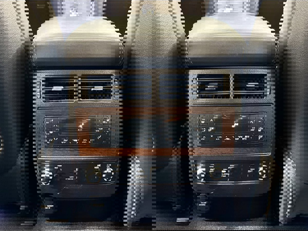 Used 2017 Toyota Land Cruiser image 34