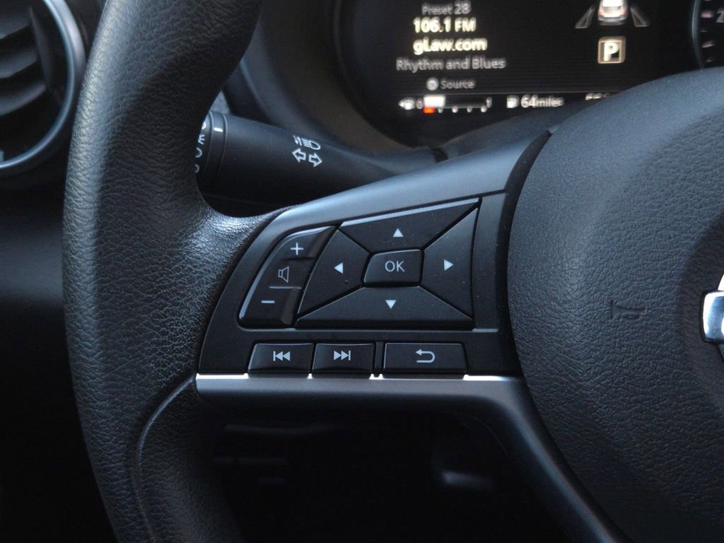 Used 2021 Nissan Kicks SV FWD image 23