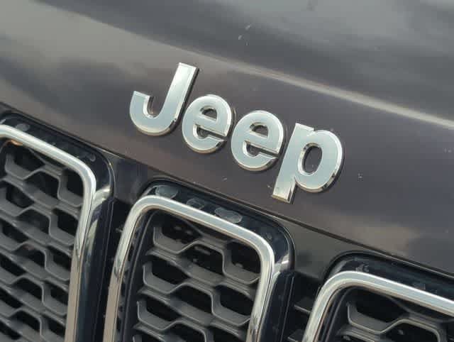 Certified 2020 Jeep Grand Cherokee Limited AWD/4WD image 12