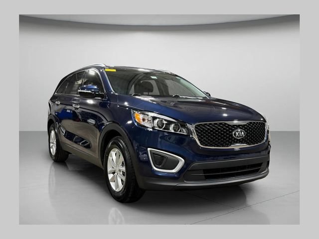 Used 2018 Kia Sorento FWD V6 w/ LX V6 Convenience Package image 1