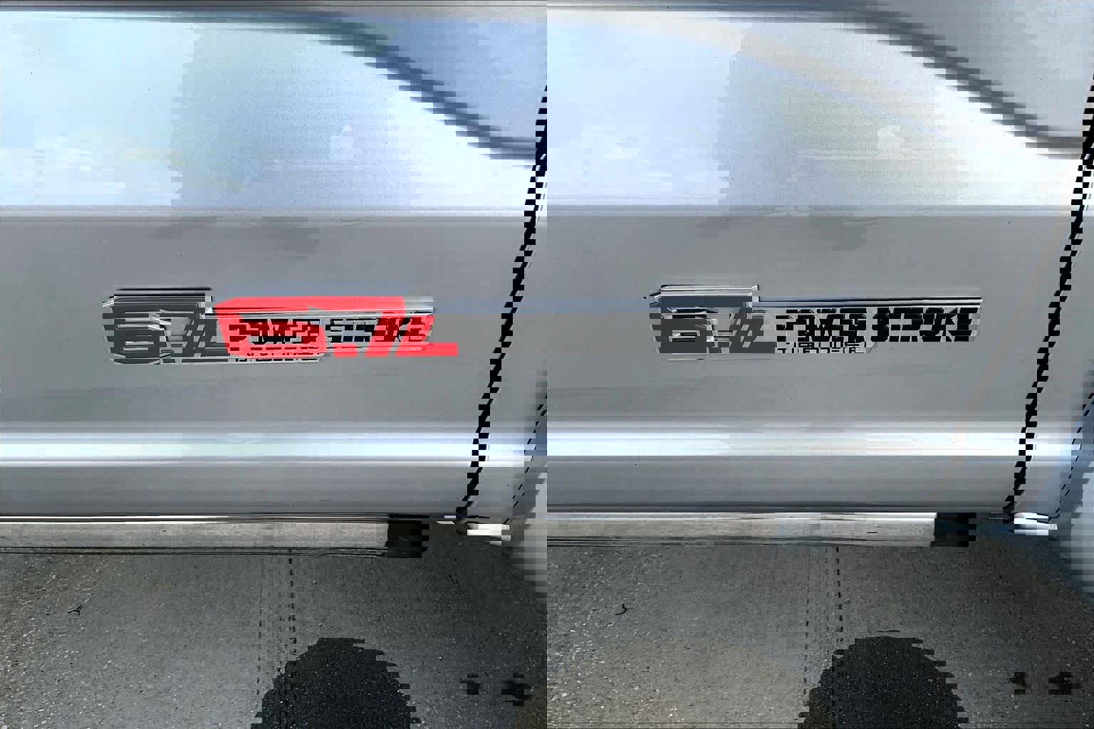 Used 2024 Ford F450 Limited image 13