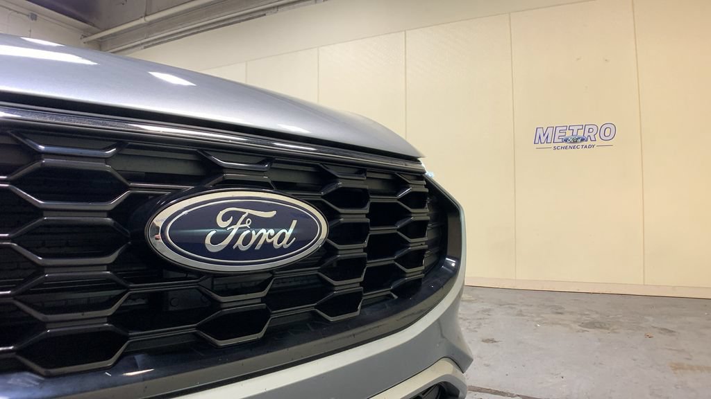 Used 2024 Ford Escape ST-Line w/ Tech Pack #1 AWD/4WD image 44