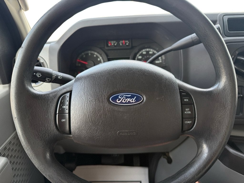 Used 2019 Ford E-350 and Econoline 350 Super Duty w/ Power Windows & Locks Group RWD image 16