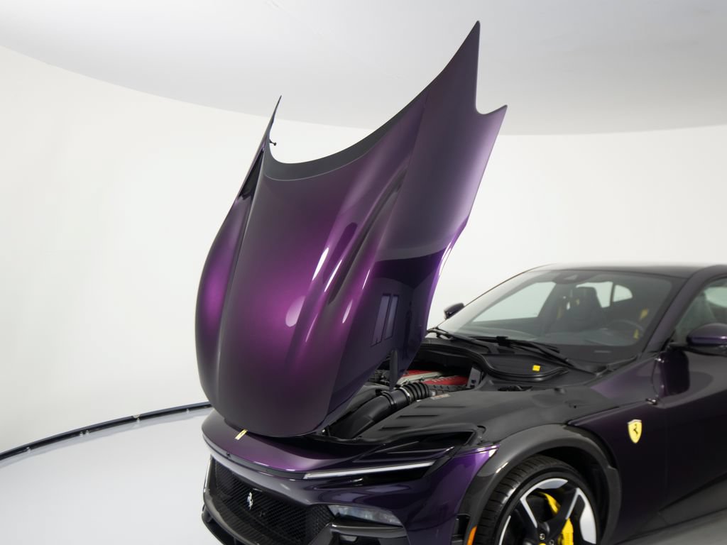 Used 2025 Ferrari Purosangue AWD/4WD image 50