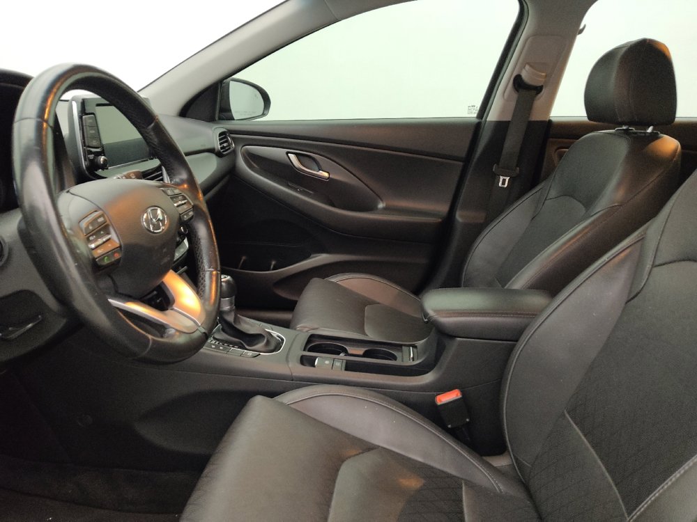 Used 2018 Hyundai Elantra GT w/ Tech Package 03 image 17