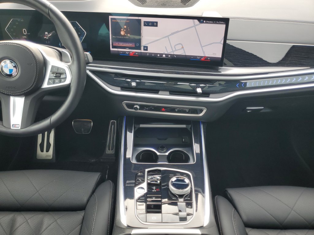 Used 2024 BMW X7 xDrive40i w/ Executive Package AWD/4WD image 32