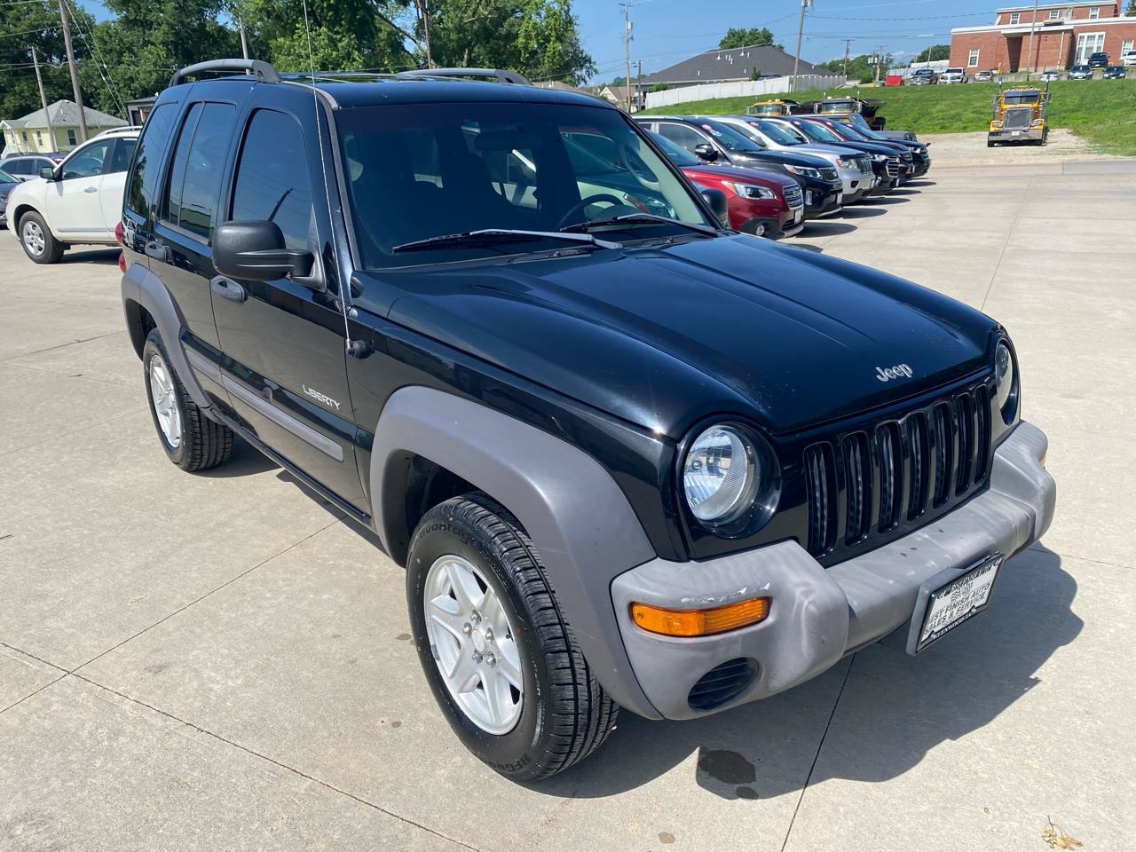 Used 2004 Jeep Liberty Sport w/ PWR Convenience Group AWD/4WD image 4
