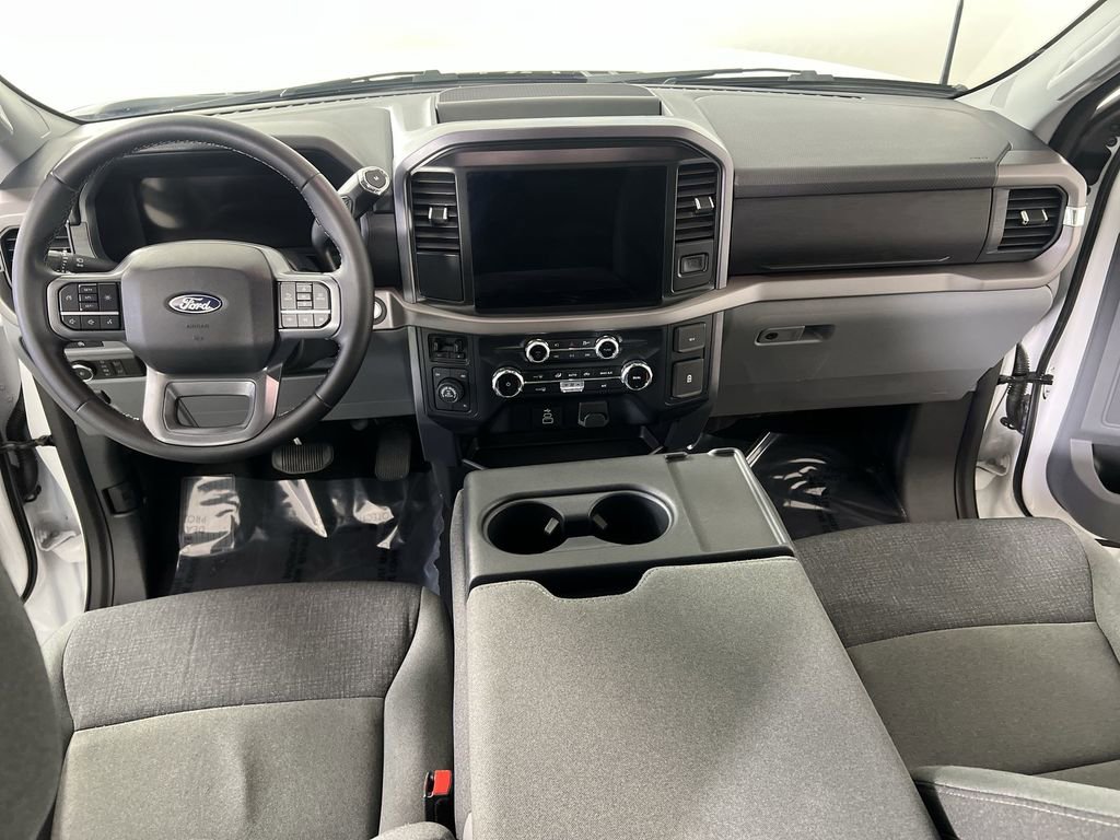 Used 2025 Ford F150 XLT w/ Equipment Group 301A Standard image 19