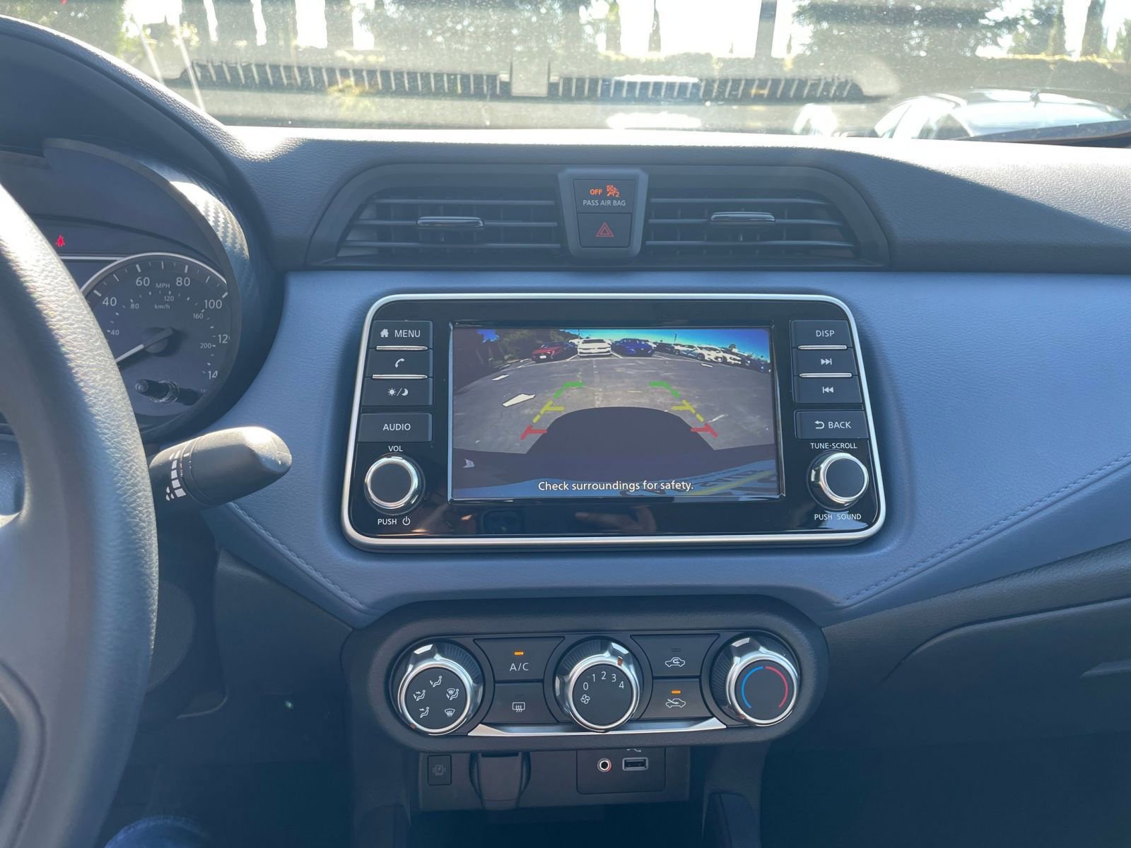 Used 2025 Nissan Versa SV image 22