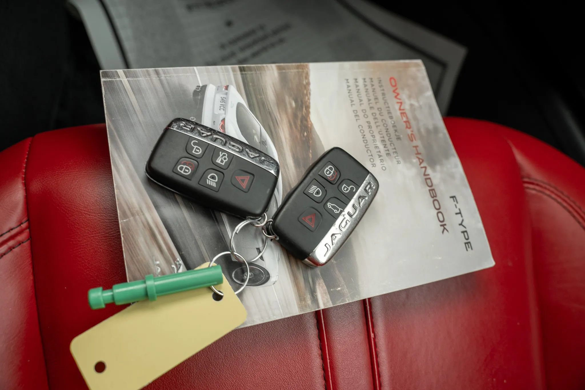 Used 2016 Jaguar F-TYPE S RWD image 37
