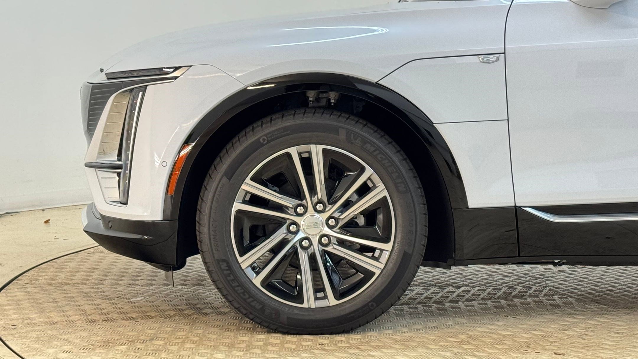 New 2026 Cadillac Lyriq Luxury image 12