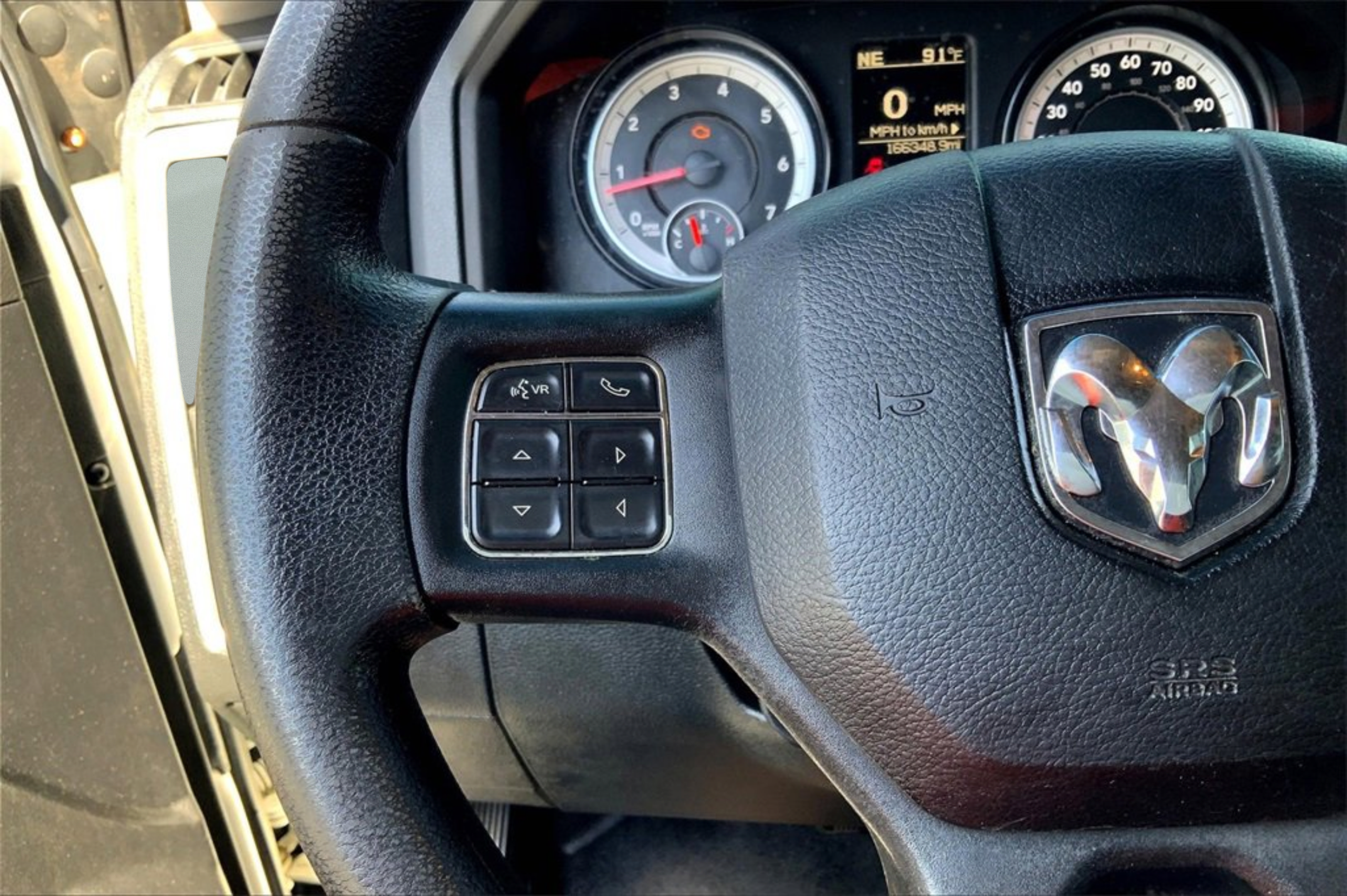 Used 2014 RAM 2500 SLT w/ Protection Group AWD/4WD image 16