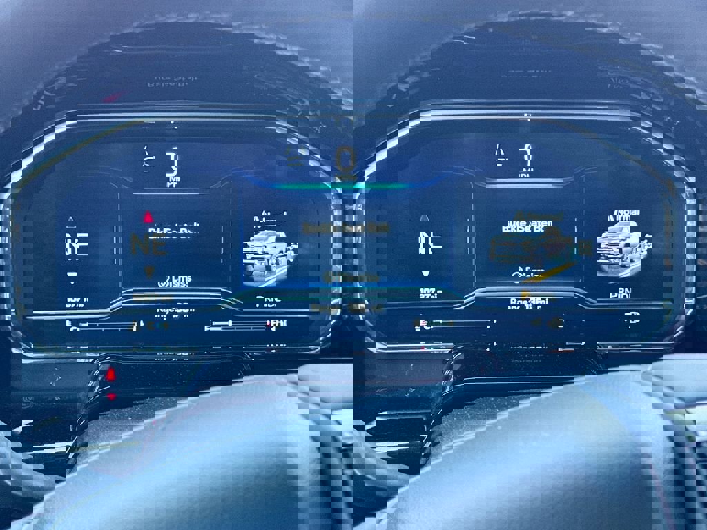 Used 2025 Chevrolet Silverado 2500 LTZ w/ LTZ Premium Package image 3