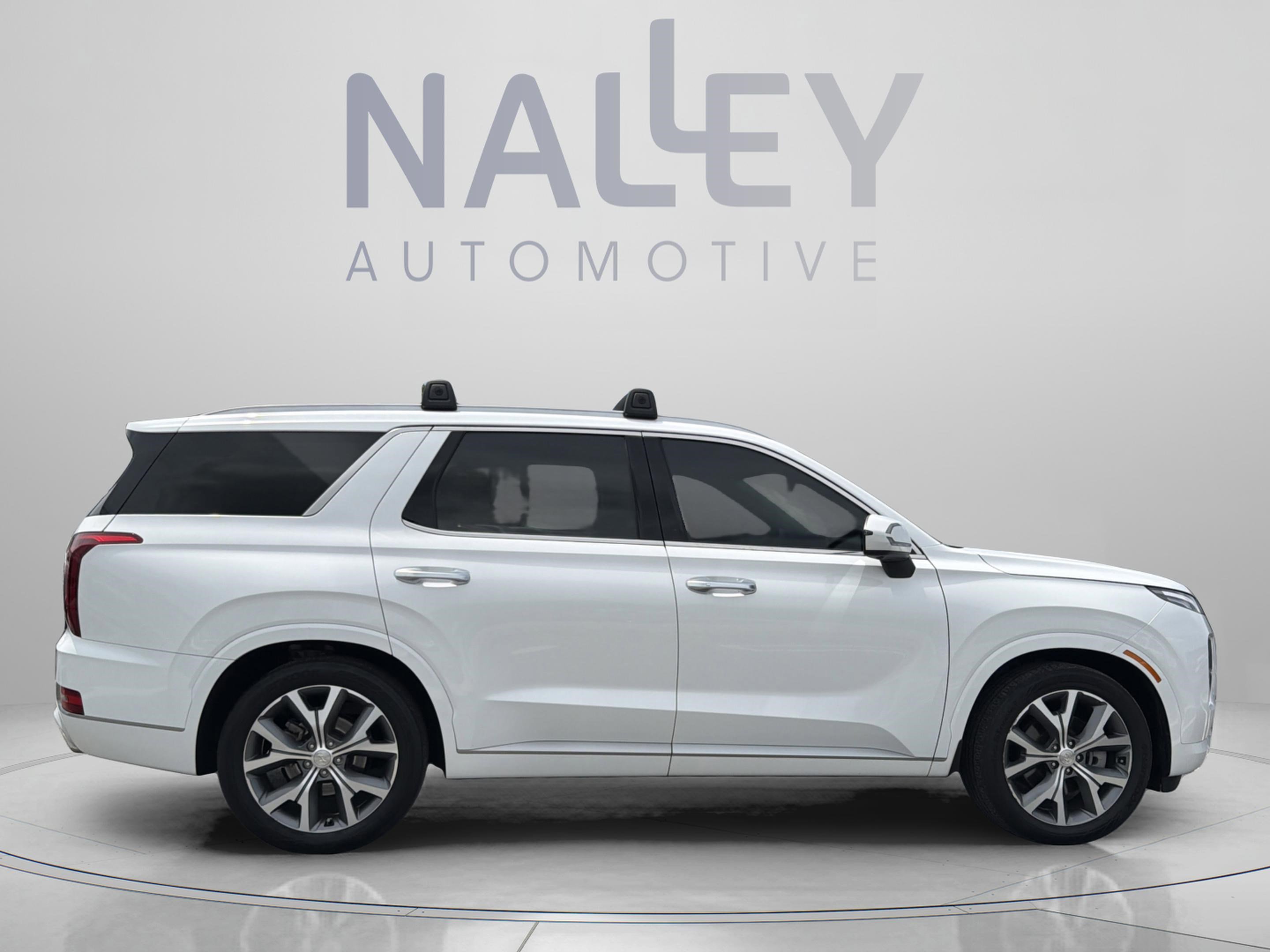 Used 2022 Hyundai Palisade Limited w/ Cargo Package FWD image 6