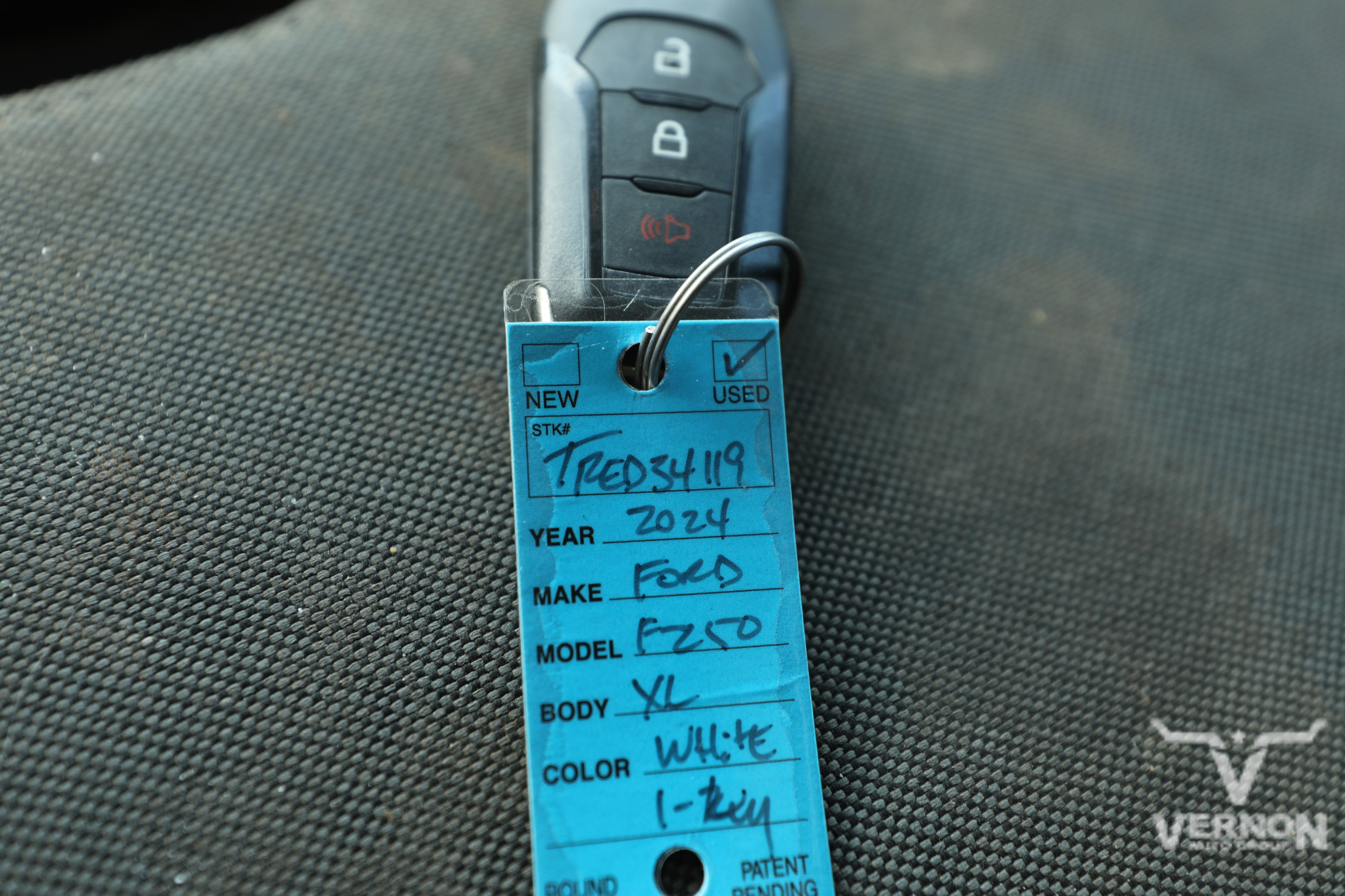 Used 2024 Ford F250 XL w/ XL Chrome Package image 12