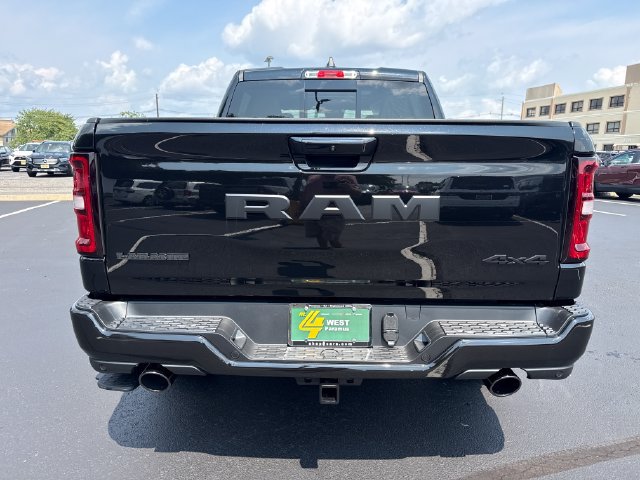 New 2026 RAM 1500 Laramie w/ Night Edition AWD/4WD image 10