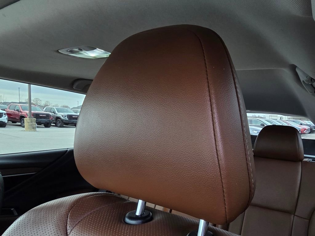 Used 2022 Subaru Outback Touring w/ Tech Package 3 image 22