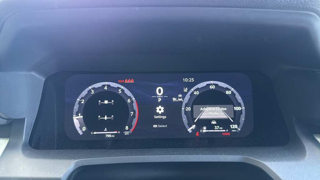 Used 2024 Toyota Tacoma TRD Sport AWD/4WD image 21