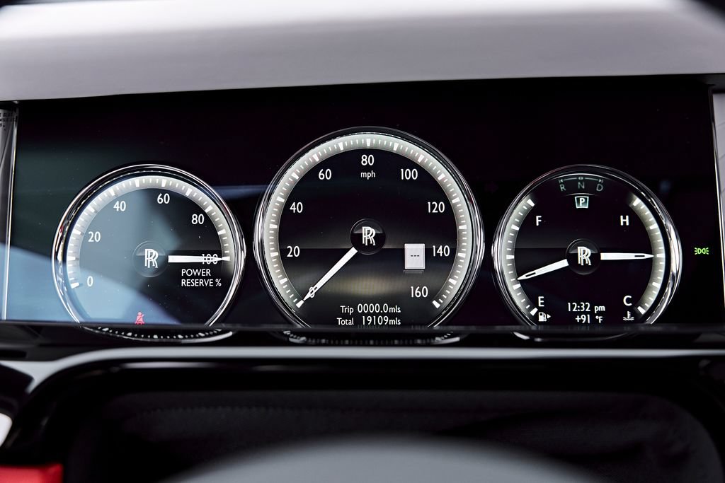Used 2021 Rolls-Royce Phantom Sedan RWD image 80